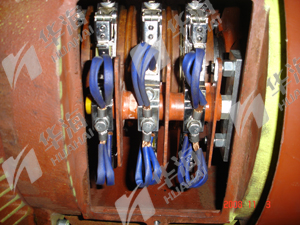 華海風(fēng)電刷握總成7