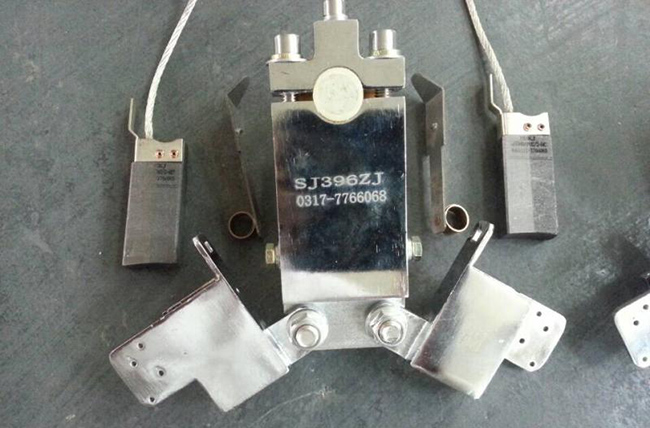 <strong>風(fēng)電刷握</strong>